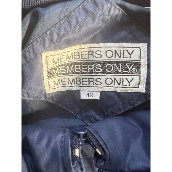 Members Only 1980s Windbreaker in Navy Blue size 42 - Picture 4 of 11